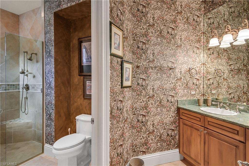 Bathroom 3 Listing photo 30