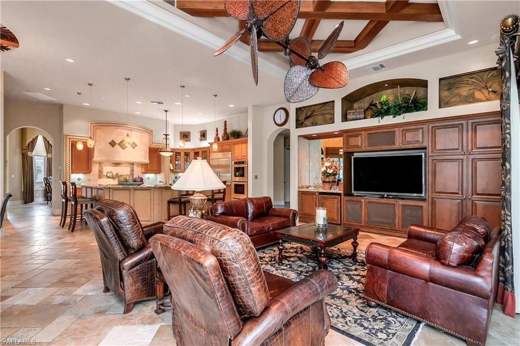 Great Room Listing photo 9