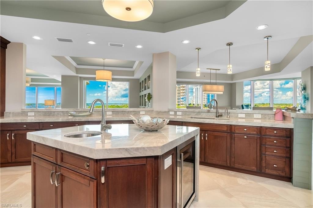 Kitchen Listing photo 19