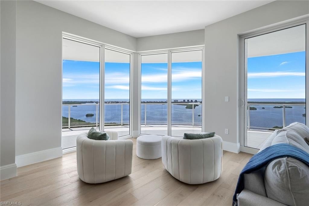 Great Room Listing photo 13