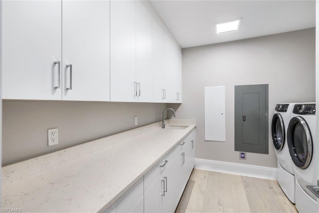 Laundry Room Listing photo 31