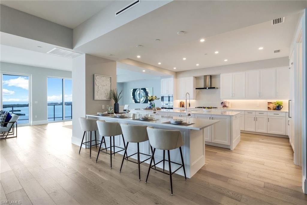 Kitchen Listing photo 7