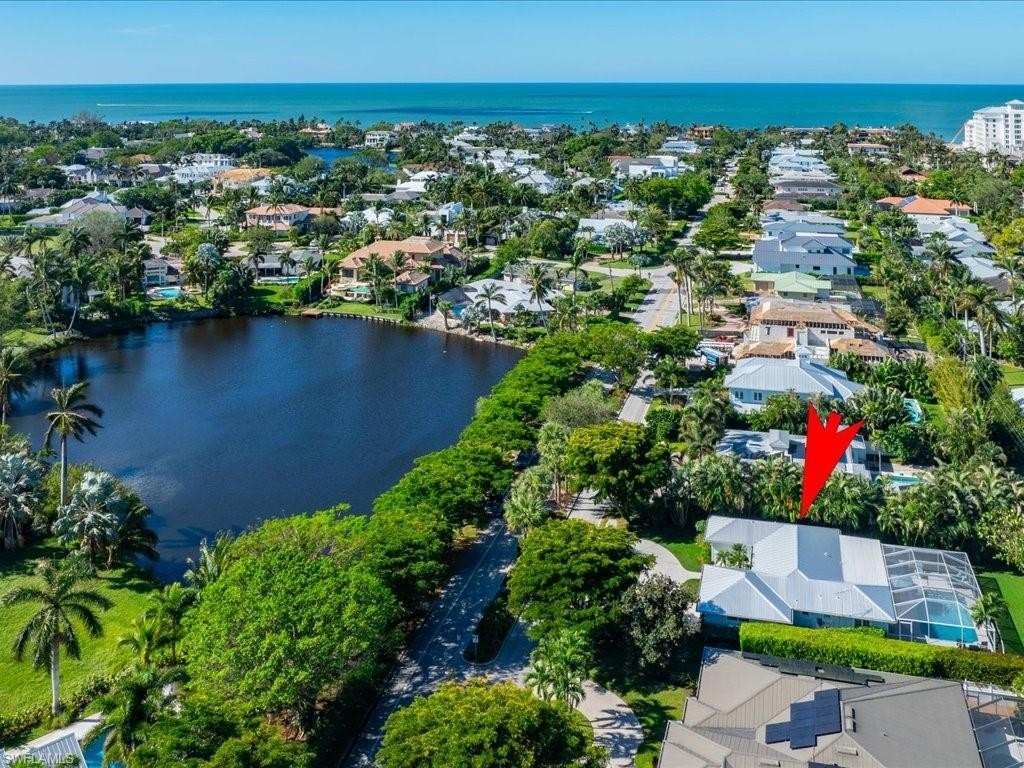 Photo of 549 7th Ave N Naples FL 34102